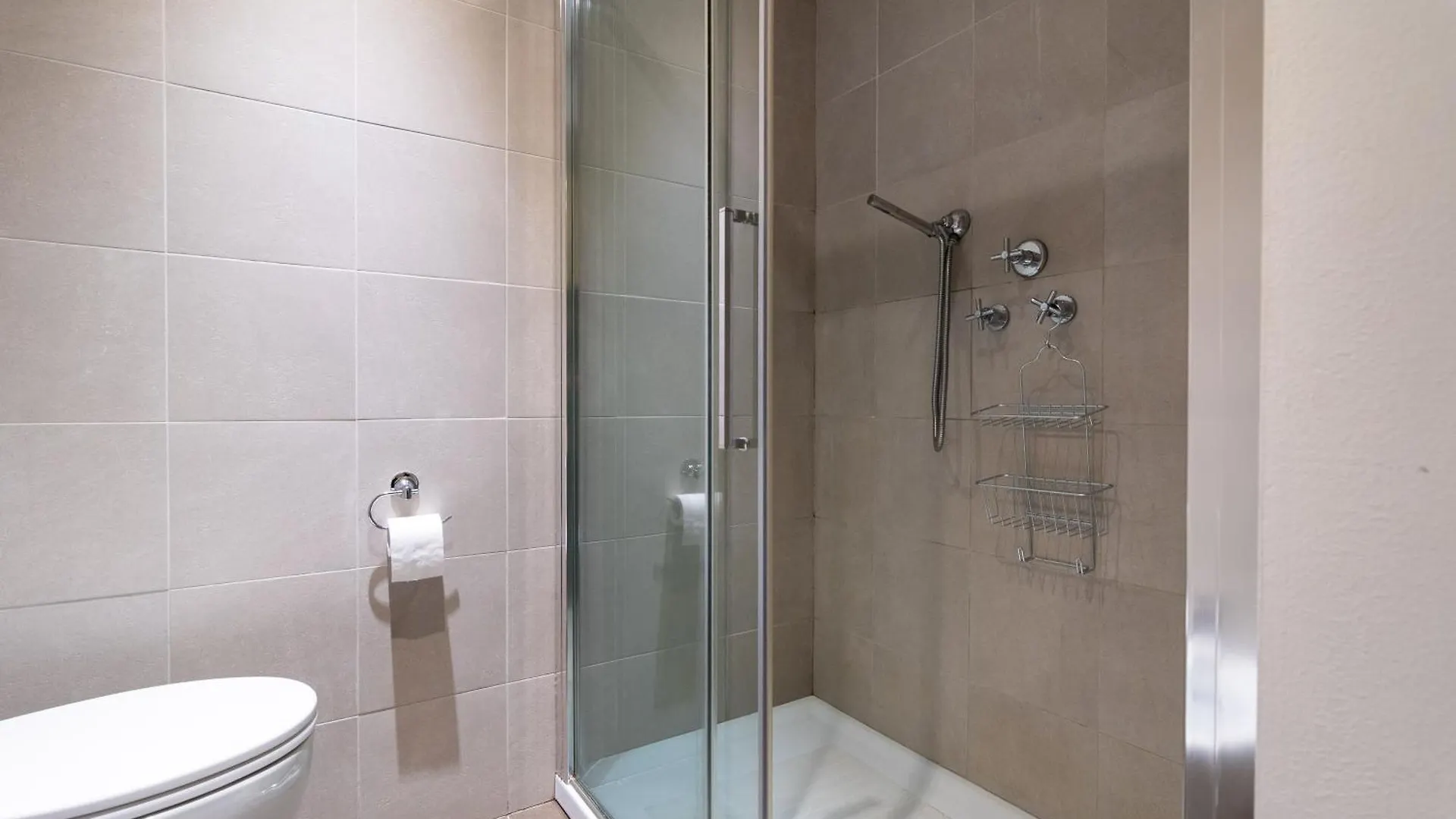 New! Intero Appartamento A 20 Minuti Dal Duomo Milan 0*,  Italy